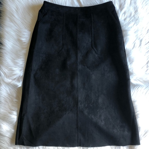 Black Faux suede skirt - Picture 1 of 6